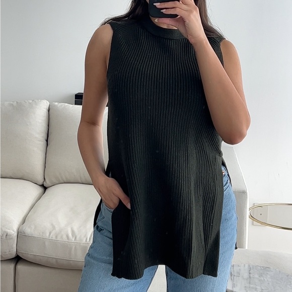 New Aritzia Sleeveless Knit Sweater - Picture 4 of 4